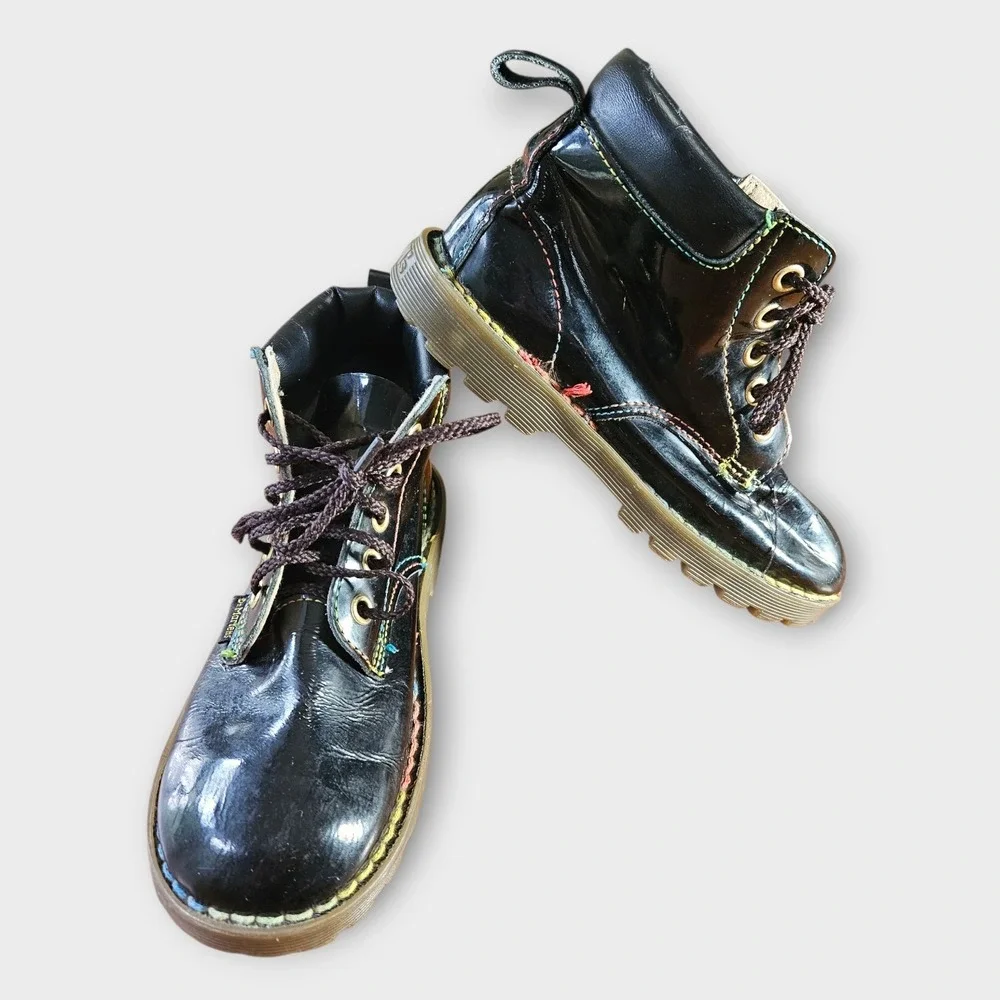 Dr. Martens 6006 Kids Black Patent Leather Boots Ankle Rainbow Stitching Size 12